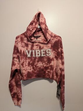 Faded Glory Cropped Tie-Dye Hoodie - Pink/Burgundy Vibes